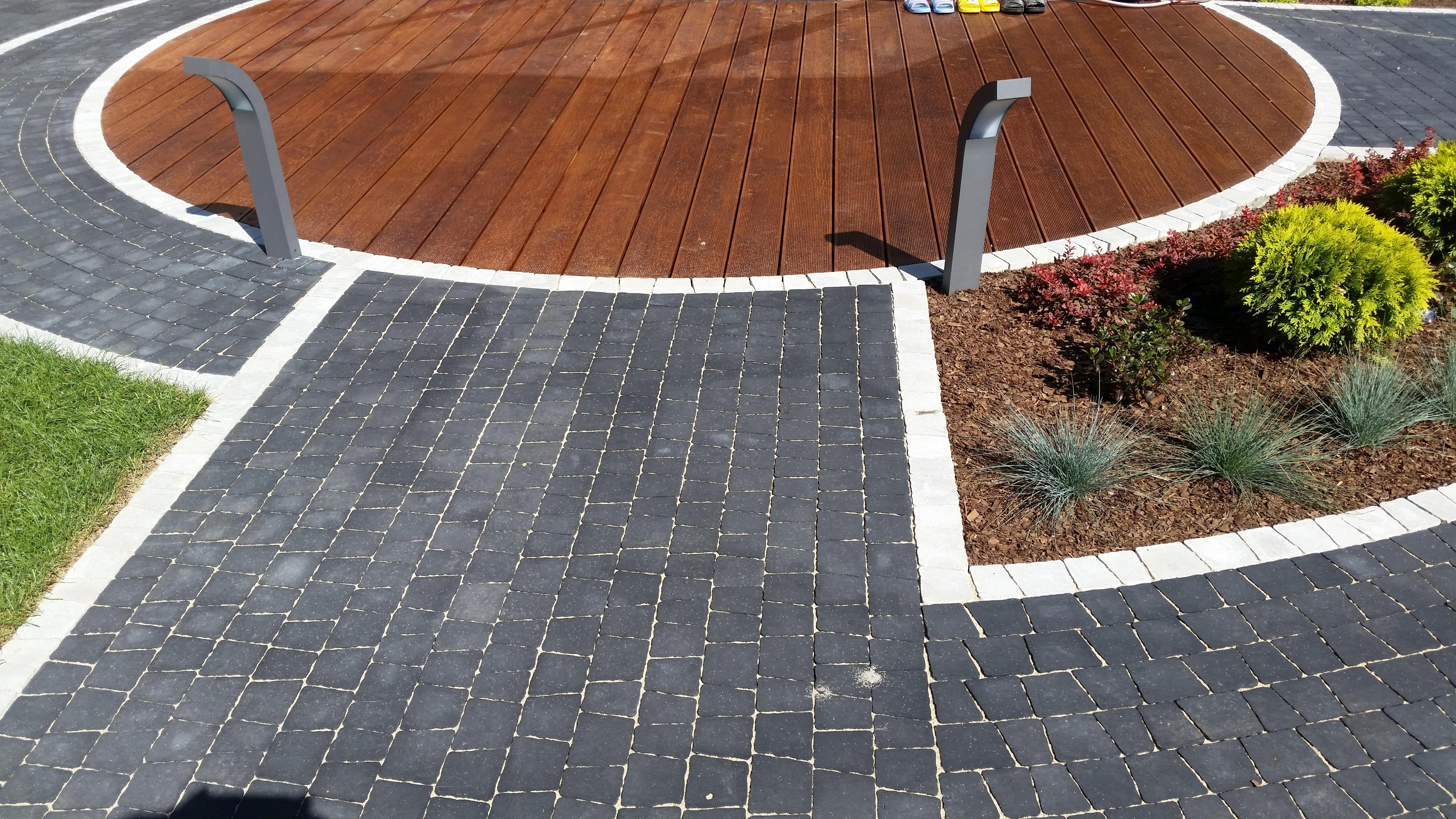 Detale architektoniczne ogrodu